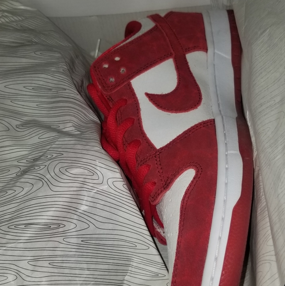 Nike sb Valentine's day